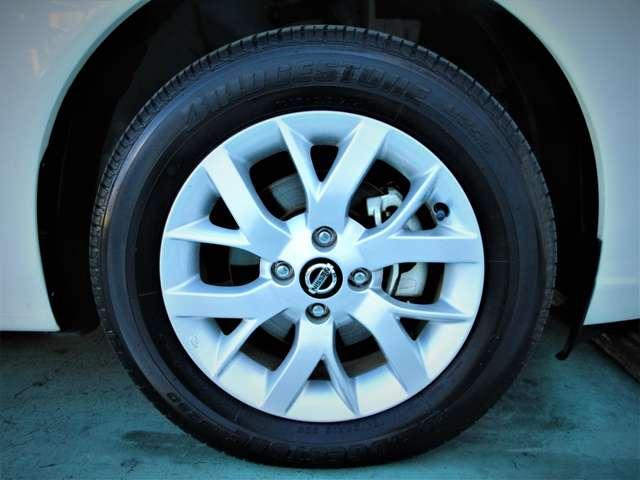 ノート e-パワー メダリスト ◆プレミアムホワイトインテリア◆ドラレコ◆メモリ-ナビ◆アラウンドビュー◆LEDライト◆ハイビ-ムアシスト◆スマ-トル-ムミラ-◆衝突被害軽減ブレ-キ◆踏み間違い防止◆障害物センサ-◆車線逸脱警報◆(6枚目)