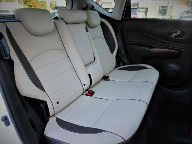 ノート e-パワー メダリスト ◆プレミアムホワイトインテリア◆ドラレコ◆メモリ-ナビ◆アラウンドビュー◆LEDライト◆ハイビ-ムアシスト◆スマ-トル-ムミラ-◆衝突被害軽減ブレ-キ◆踏み間違い防止◆障害物センサ-◆車線逸脱警報◆(18枚目)