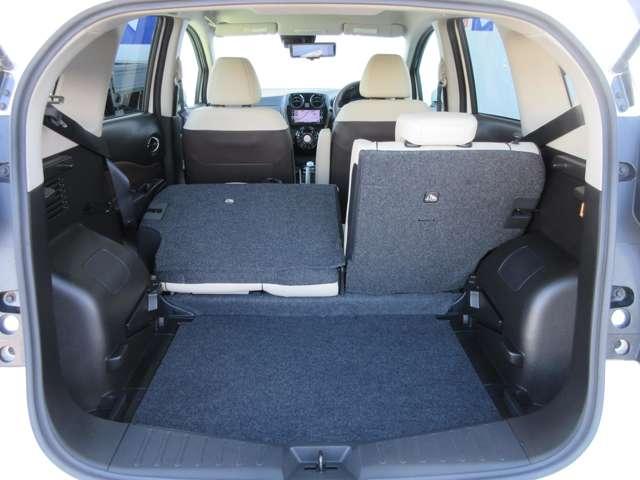 ノート e-パワー メダリスト ◆プレミアムホワイトインテリア◆ドラレコ◆メモリ-ナビ◆アラウンドビュー◆LEDライト◆ハイビ-ムアシスト◆スマ-トル-ムミラ-◆衝突被害軽減ブレ-キ◆踏み間違い防止◆障害物センサ-◆車線逸脱警報◆(19枚目)