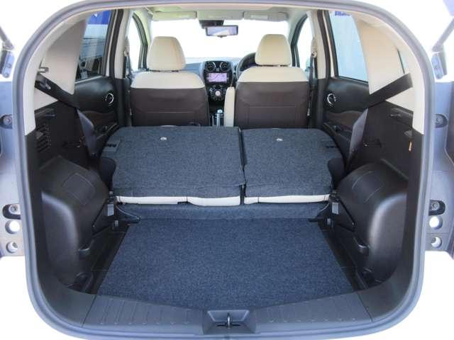 ノート e-パワー メダリスト ◆プレミアムホワイトインテリア◆ドラレコ◆メモリ-ナビ◆アラウンドビュー◆LEDライト◆ハイビ-ムアシスト◆スマ-トル-ムミラ-◆衝突被害軽減ブレ-キ◆踏み間違い防止◆障害物センサ-◆車線逸脱警報◆(20枚目)