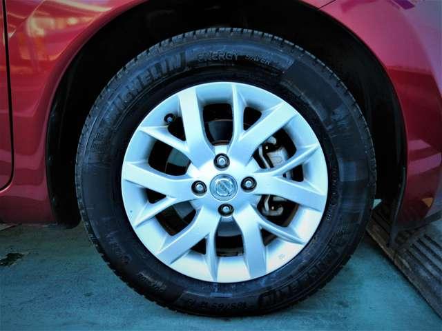 ノート １．２　メダリスト　エマージェンシーブレーキ　パッケージ　下取ワンオ－ナ－　純正メモリ－ナビ　ＥＴＣ（6枚目）