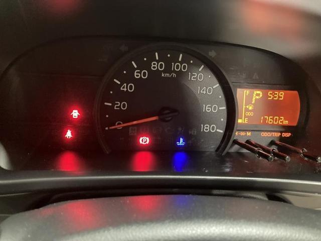 X S 走行17600km 衝突被害軽減装置 i-stop 横滑防止装置 パワーウィンドウ キ-レス ワンオーナーカー スマートキー&プッシュスタート オートエアコン メモリ-ナビ ワンセグTV(20枚目)