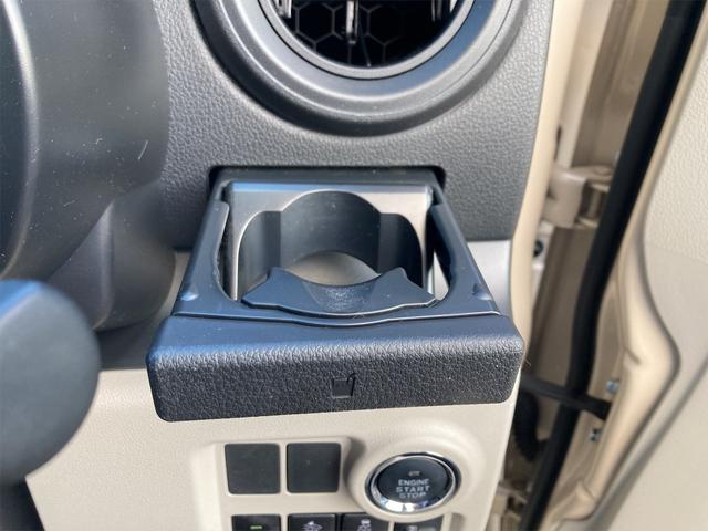 X S 走行17600km 衝突被害軽減装置 i-stop 横滑防止装置 パワーウィンドウ キ-レス ワンオーナーカー スマートキー&プッシュスタート オートエアコン メモリ-ナビ ワンセグTV(40枚目)