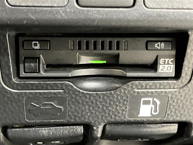 ルーミー Ｇ－Ｔ　Ｂカメラ　ＬＥＤライト　ウォークスルー　両側自動ドア　オートエアコン　イモビライザー　スマートキー　点検記録簿　ＤＶＤ　メディアプレイヤー接続　横滑り防止　Ａ－ＳＴＯＰ　地デジＴＶ　ＥＴＣ付き　エアＢ（9枚目）