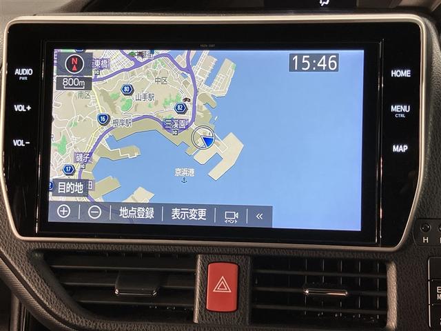 ノア Si ダブルバイビーII 横滑防止装置 PCS スマートキ- Bモニター DVD再生可 ドライブレコ フルセグテレビ ETC付き アイドリングS オートエアコン PS クルーズC ナビ&TV PW ウォークスルー LEDヘッド(6枚目)