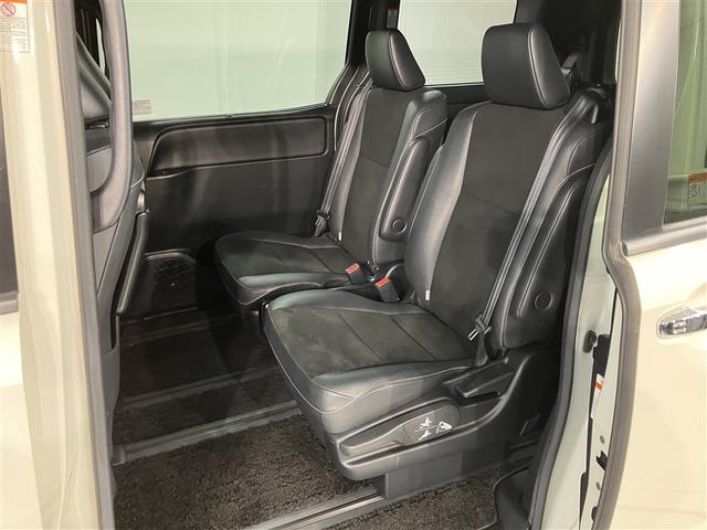 ノア Si ダブルバイビーII 横滑防止装置 PCS スマートキ- Bモニター DVD再生可 ドライブレコ フルセグテレビ ETC付き アイドリングS オートエアコン PS クルーズC ナビ&TV PW ウォークスルー LEDヘッド(18枚目)