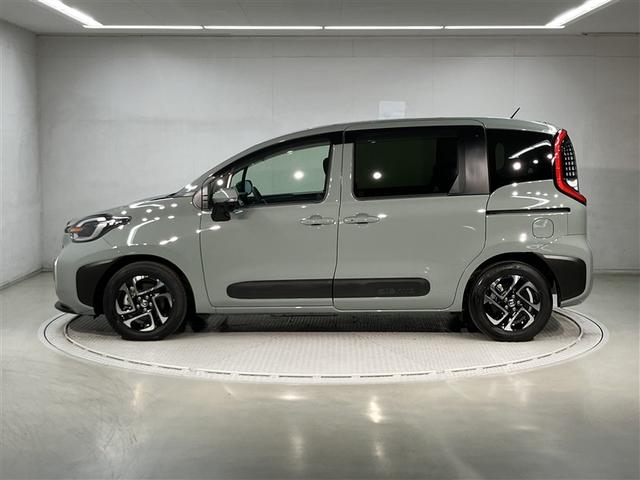 シエンタ ハイブリッドＺ　ＴＳＳ　ワンオーナ　エアバック　アルミ　キーレスエントリー　ナビＴＶ　イモビライザー　バックモニター　ＬＥＤヘッドライト　ＥＴＣ車載器　横滑り防止　スマートキー　オートエアコン　サイドエアバッグ（2枚目）