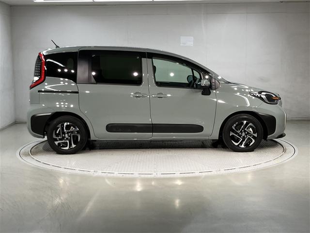 シエンタ ハイブリッドＺ　ＴＳＳ　ワンオーナ　エアバック　アルミ　キーレスエントリー　ナビＴＶ　イモビライザー　バックモニター　ＬＥＤヘッドライト　ＥＴＣ車載器　横滑り防止　スマートキー　オートエアコン　サイドエアバッグ（3枚目）