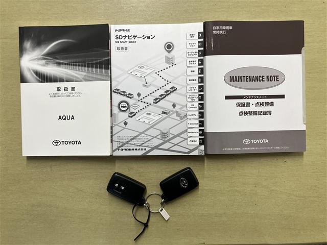 アクア Sスタイルブラック AUX端子 バックモニタ- 地デジフルセグ ナビTV イモビライザー LEDライト スマートキープッシュスタート 1オーナー Wエアバッグ キーフリ メモリーナビゲーション 横滑り防止装置付き ABS(18枚目)