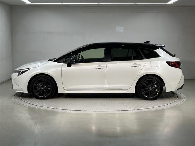 カローラツーリング ハイブリッド　ダブルバイビー　大型フルセグナビＴＶ　バックカメラ　ＥＴＣ２．０　シートヒーター　衝突回避ブレーキ　整備手帳　メディアプレイヤー接続　バックモニター　ＬＥＤライト　ワンオーナー　クルコン　ドライブレコーダー（2枚目）