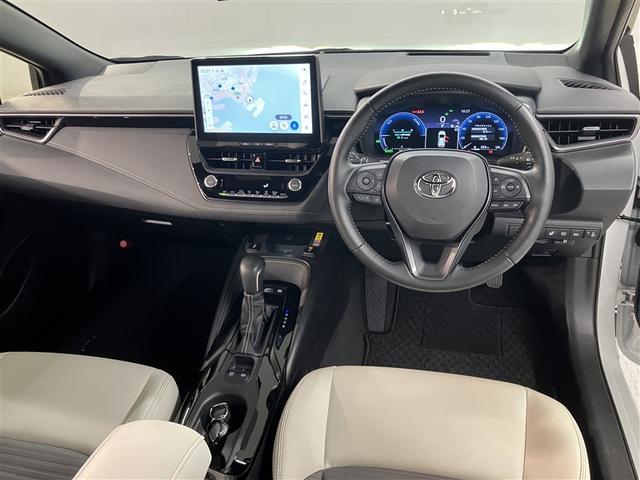 カローラツーリング ハイブリッド　ダブルバイビー　大型フルセグナビＴＶ　バックカメラ　ＥＴＣ２．０　シートヒーター　衝突回避ブレーキ　整備手帳　メディアプレイヤー接続　バックモニター　ＬＥＤライト　ワンオーナー　クルコン　ドライブレコーダー（5枚目）