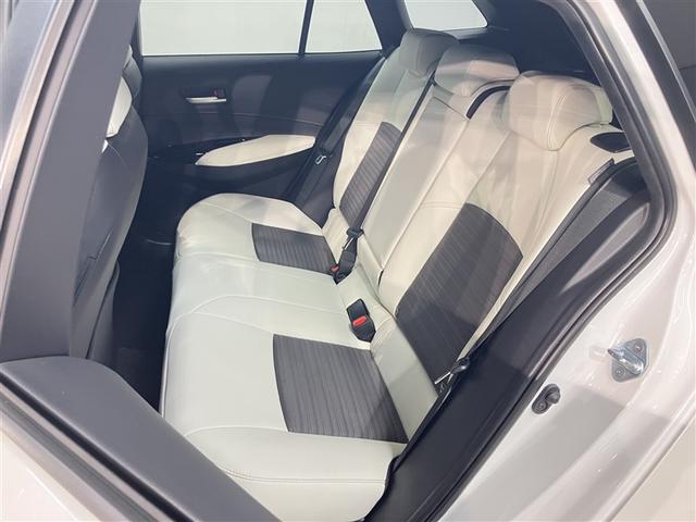 カローラツーリング ハイブリッド　ダブルバイビー　大型フルセグナビＴＶ　バックカメラ　ＥＴＣ２．０　シートヒーター　衝突回避ブレーキ　整備手帳　メディアプレイヤー接続　バックモニター　ＬＥＤライト　ワンオーナー　クルコン　ドライブレコーダー（19枚目）