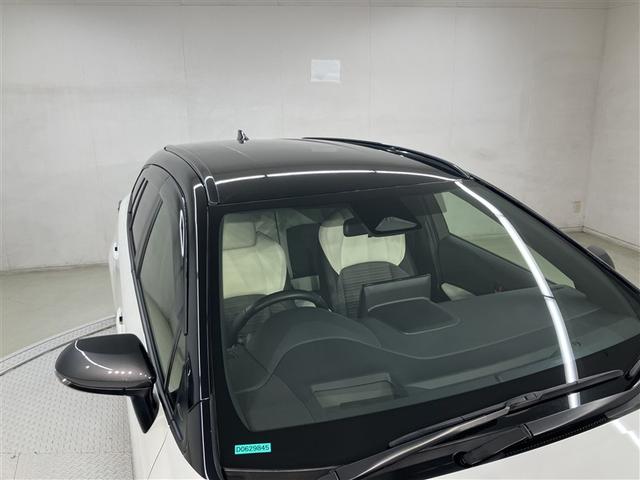 カローラツーリング ハイブリッド　ダブルバイビー　大型フルセグナビＴＶ　バックカメラ　ＥＴＣ２．０　シートヒーター　衝突回避ブレーキ　整備手帳　メディアプレイヤー接続　バックモニター　ＬＥＤライト　ワンオーナー　クルコン　ドライブレコーダー（21枚目）