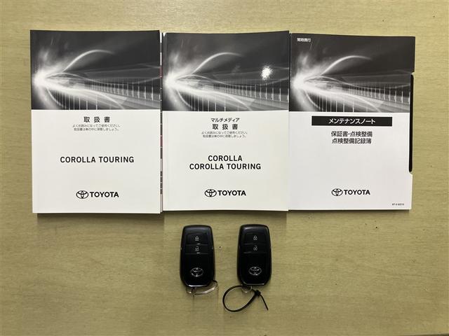 カローラツーリング ハイブリッド　ダブルバイビー　大型フルセグナビＴＶ　バックカメラ　ＥＴＣ２．０　シートヒーター　衝突回避ブレーキ　整備手帳　メディアプレイヤー接続　バックモニター　ＬＥＤライト　ワンオーナー　クルコン　ドライブレコーダー（23枚目）