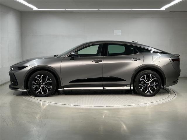 クラウンクロスオーバー Ｇアドバンスド　衝突軽減装置　フルセグテレビ　クルコン　横滑防止装置　ドライブレコーダー　ＬＥＤヘッドライト　Ｂカメラ　Ｐシート　ＥＴＣ　オートエアコン　ＡＣ１００Ｖ電源　ＡＵＸ　エアバッグ　４ＷＤ　キーレス　ＡＢＳ（2枚目）