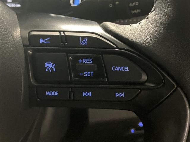 アクア Ｚ　ＬＥＤヘッドライト　スマートキー　１００Ｖ電源　イモビライザー　アルミホイール　オートクルーズコントロール　点検記録簿　エアコン　ＥＳＣ　ナビ　カーテンエアバッグ　ＥＴＣ　キーレス　パワーウインドウ（13枚目）