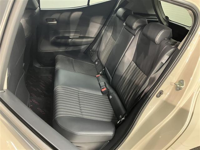 アクア Ｚ　ＬＥＤヘッドライト　スマートキー　１００Ｖ電源　イモビライザー　アルミホイール　オートクルーズコントロール　点検記録簿　エアコン　ＥＳＣ　ナビ　カーテンエアバッグ　ＥＴＣ　キーレス　パワーウインドウ（19枚目）