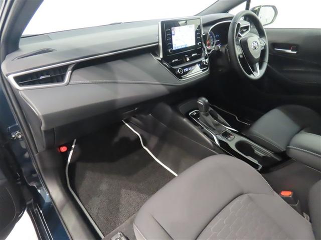 カローラスポーツ Ｇ　トヨタ認定中古車　禁煙車　ワンオーナー　ＥＴＣ２．０　４ＷＤ（10枚目）