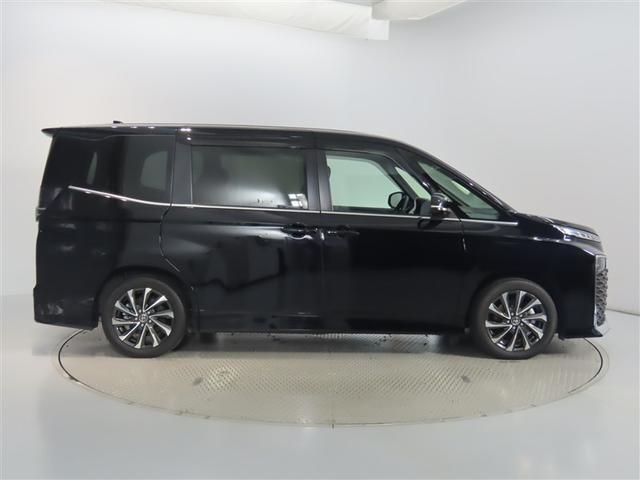 ヴォクシー S-Z 禁煙車 ワンオーナー コネクティットナビPLUS パワーバックドア 7人乗り(21枚目)