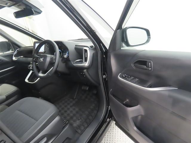 ヴォクシー ハイブリッドＳ－Ｇ　トヨタ認定中古車　禁煙車　ワンオーナー　ＥＴＣ２．０　７人乗り（8枚目）