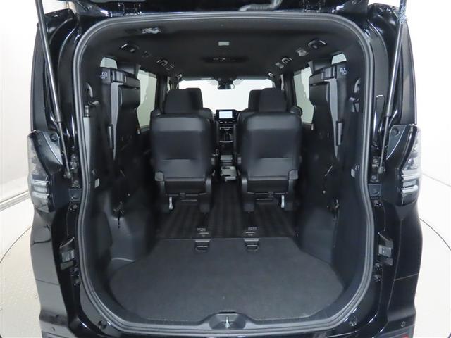ヴォクシー ハイブリッドＳ－Ｇ　トヨタ認定中古車　禁煙車　ワンオーナー　ＥＴＣ２．０　７人乗り（16枚目）