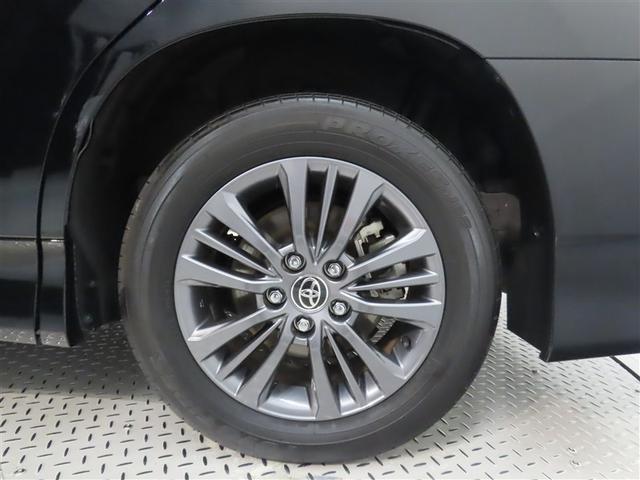 ヴォクシー ハイブリッドＳ－Ｇ　トヨタ認定中古車　禁煙車　ワンオーナー　ＥＴＣ２．０　７人乗り（19枚目）