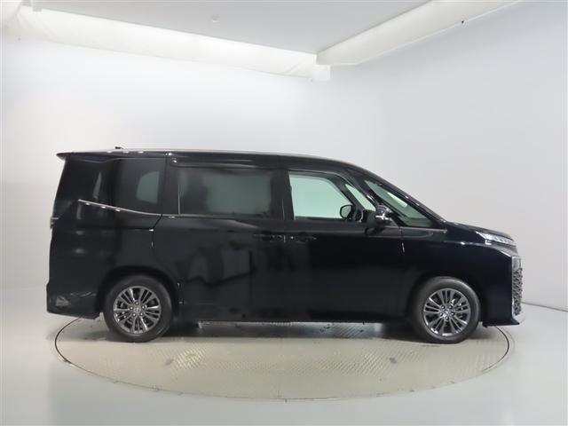 ヴォクシー ハイブリッドＳ－Ｇ　トヨタ認定中古車　禁煙車　ワンオーナー　ＥＴＣ２．０　７人乗り（23枚目）