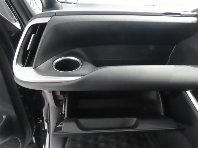 ヴォクシー ハイブリッドＳ－Ｇ　トヨタ認定中古車　禁煙車　ワンオーナー　ＥＴＣ２．０　７人乗り（29枚目）