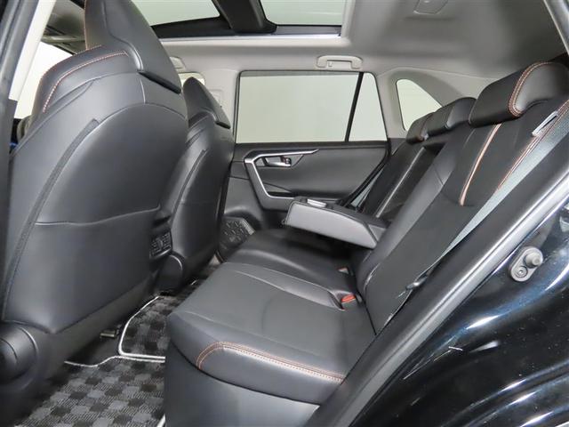 ＲＡＶ４ ハイブリッドアドベンチャー　トヨタ認定中古車　禁煙車　ワンオーナー　ＥＴＣ２．０　パノラミックビューモニター（12枚目）