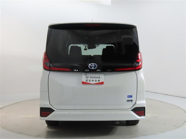 ノア ハイブリッドＳ－Ｚ　トヨタ認定中古車　禁煙車　ワンオーナー　後席モニター　４ＷＤ　快適利便パッケージ（2枚目）