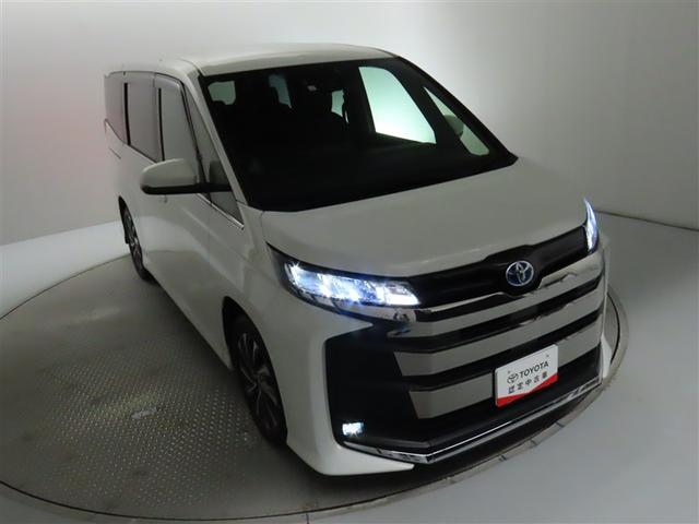 ノア ハイブリッドＳ－Ｚ　トヨタ認定中古車　禁煙車　ワンオーナー　ＥＴＣ２．０　ユニバーサルステップ（9枚目）