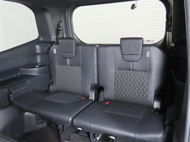 ノア ハイブリッドＳ－Ｚ　トヨタ認定中古車　禁煙車　ワンオーナー　ＥＴＣ２．０　ユニバーサルステップ（12枚目）