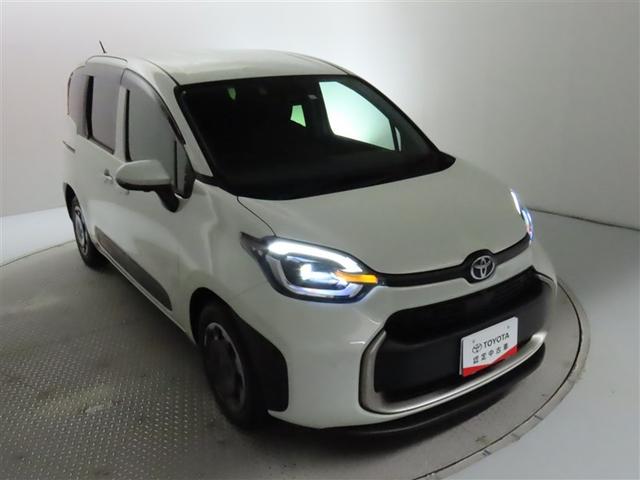 シエンタ ハイブリッドＺ　初売りフェアー対象車　トヨタ認定中古車　５人乗り　禁煙車　ワンオーナー　パノラミックビューモニター　ＥＴＣ２．０　シートヒーター（9枚目）