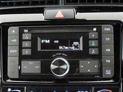 ＣＤチューナー装備：ＡＭ／ＦＭラジオ・ＣＤが聞けます♪ドライブ中は、ラジオやお気に入りのＣＤを持ち込んで音楽等をお楽しみください♪ 7