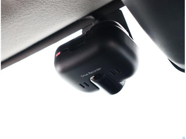 XC 5速マニュアル ワンオーナー 純正8型メモリーナビ フルセグ Bカメラ ETC ドラレコ LEDライト HKSマフラー ウインカーミラー 純正16アルミ シートヒーター セーフティサポート クルコン(8枚目)