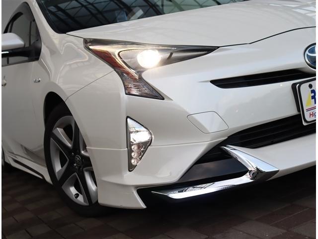 TOYOTA PRIUS S TOURING SELECTION
