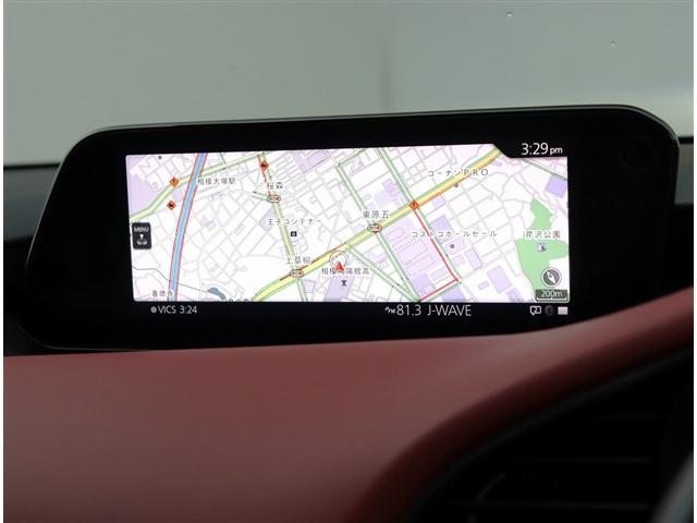 MAZDA3ファストバック 20Sバーガンディ セレクション 4WD シグネイチャースタイル BOSEサウンド8.8型ナビ スマホ連動 全方位カメラ ETC ドラレコ DVD再生 i-ACTIVSENSE 赤革シートヒーター ステアヒーター HUD 18AW(8枚目)