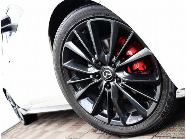 MAZDA3ファストバック 20Sバーガンディ セレクション 4WD シグネイチャースタイル BOSEサウンド8.8型ナビ スマホ連動 全方位カメラ ETC ドラレコ DVD再生 i-ACTIVSENSE 赤革シートヒーター ステアヒーター HUD 18AW(26枚目)