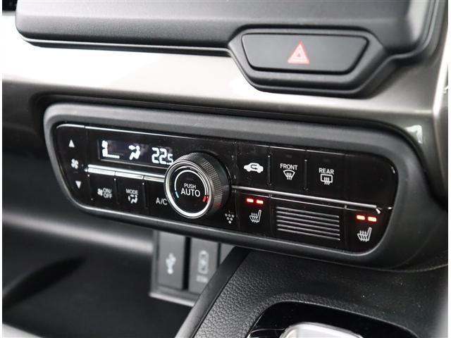 N-BOXカスタム Lターボ スタイル+ブラック 特別仕様 純正メモリーナビ フルセグ ETC ドラレコ 両側電動スライド シートヒーター ハーフレザーシート LEDライト スマートキー 専用15AW 電子パーキング ホンダセンシング(10枚目)