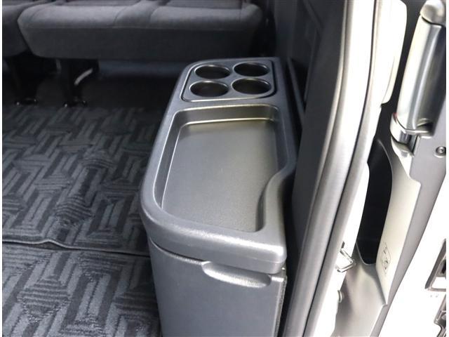 ハイエースワゴン GL 純正メモリーナビ パノラミックビューモニター 2.0ETC スマートキー LEDライト 電動スライド オートエアコン デジタルインナーミラー フロアマットバイザー セーフティセンス 100V(18枚目)