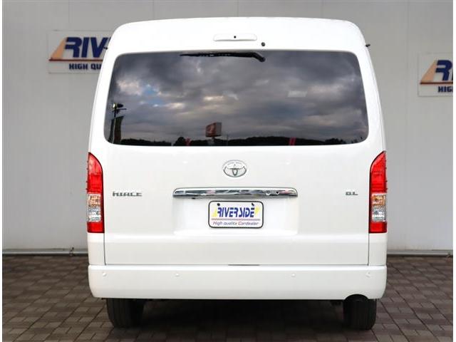 ハイエースワゴン GL 純正メモリーナビ パノラミックビューモニター 2.0ETC スマートキー LEDライト 電動スライド オートエアコン デジタルインナーミラー フロアマットバイザー セーフティセンス 100V(25枚目)