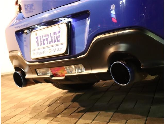 BRZ S 6速マニュアル Stiエアロ 車高調 ワーク18インチAW 社外マフラー リアスポ メモリーナビ ワンセグ ブルートゥース接続 Bカメラ ETC シートヒーター LEDライト スマートキー クルコン(22枚目)