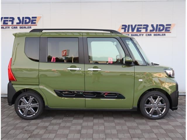 タント ファンクロスターボリミテッド レーダークルーズ ETC 両側電動スライド LEDライトフォグ シートヒーター スマートキー 純正15AW 電子パーキング スマートアシスト コーナーセンサー Bカメラ装着 未使用車(5枚目)