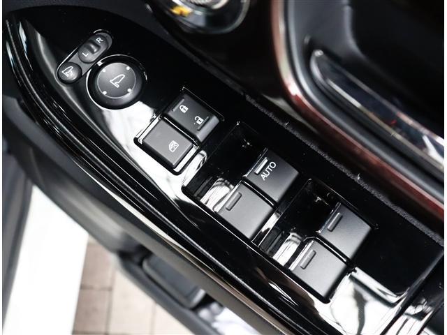 Ｎ－ＢＯＸカスタム Ｌターボ　フロントスポイラー　社外１６ＡＷ　ＲＳＲダウンサス　メッキパーツ　柿本マフラー　９型フローティング　Ｂカメラ　ＨＤＭＩ　フルセグ　ＥＴＣ　ドラレコ　サブウーファー　ケンウッドスピーカー　ＬＥＤ（21枚目）