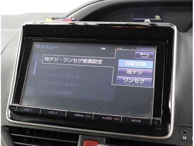 ヴォクシー ZS 煌II 純正9型ナビ フルセグ ブルートゥース Bカメラ ETC 両側電動スライドドア 16アルミ LEDライトフォグ スマートキー セーフティセンス(10枚目)