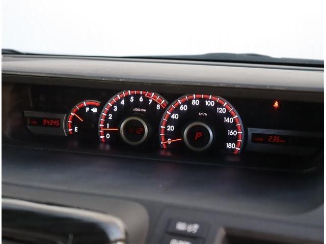 ノア Si 純正HDDナビ フルセグ フリップダウンモニター Bカメラ ETC 左パワースライド ディスチャージ スマートキー オプションエアロ 革調シートカバー パドルシフト 16AW(39枚目)