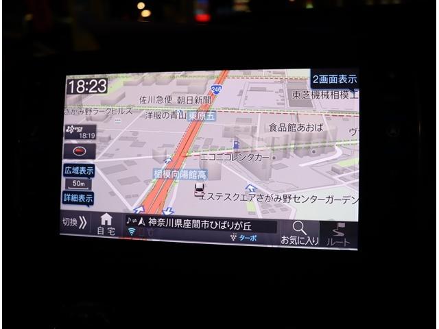 ヴォクシー ハイブリッドＺＳ　煌ＩＩＩ　ワンオーナー　アルパイン１１型ツインナビ　Ｂカメラ　ＥＴＣ　シグネチャーイルミ　純正デジタルインナーミラー　革調シートカバー　両側電動　シートヒーター　１６ＡＷ　セーフティセンス　クリソナ（8枚目）