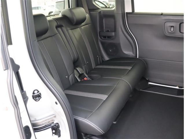 N-BOXカスタム ターボコーディネートスタイル 純正9型ナビ フルセグ アップルカープレイ Bカメラ 両側電動スライド 専用15AW シートヒーター 合皮シート LEDライトフォグ パドルシフト スマートキー 電子パーキング ホンダセンシング(16枚目)