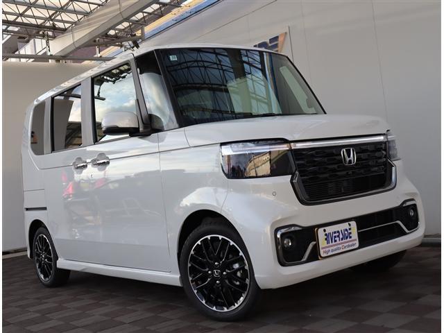 N-BOXカスタム ターボコーディネートスタイル 純正9型ナビ フルセグ アップルカープレイ Bカメラ 両側電動スライド 専用15AW シートヒーター 合皮シート LEDライトフォグ パドルシフト スマートキー 電子パーキング ホンダセンシング(22枚目)