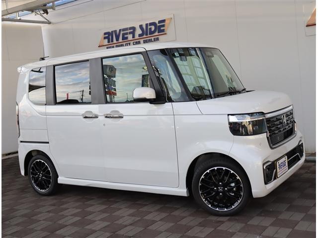 N-BOXカスタム ターボコーディネートスタイル 純正9型ナビ フルセグ アップルカープレイ Bカメラ 両側電動スライド 専用15AW シートヒーター 合皮シート LEDライトフォグ パドルシフト スマートキー 電子パーキング ホンダセンシング(23枚目)